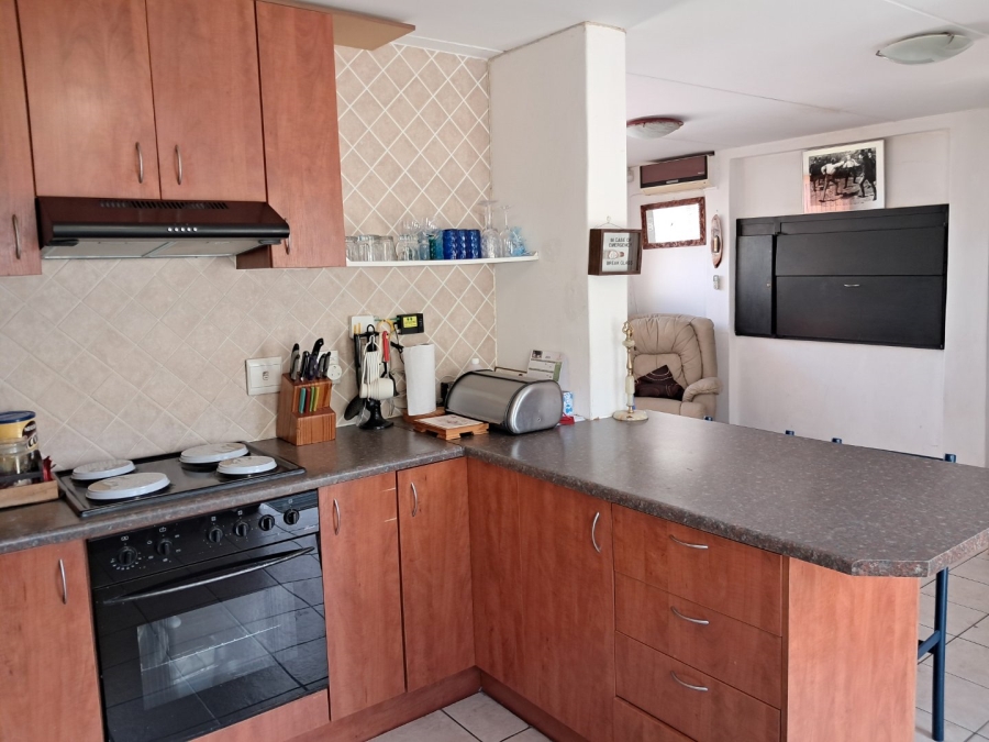 2 Bedroom Property for Sale in Admirals Park Western Cape